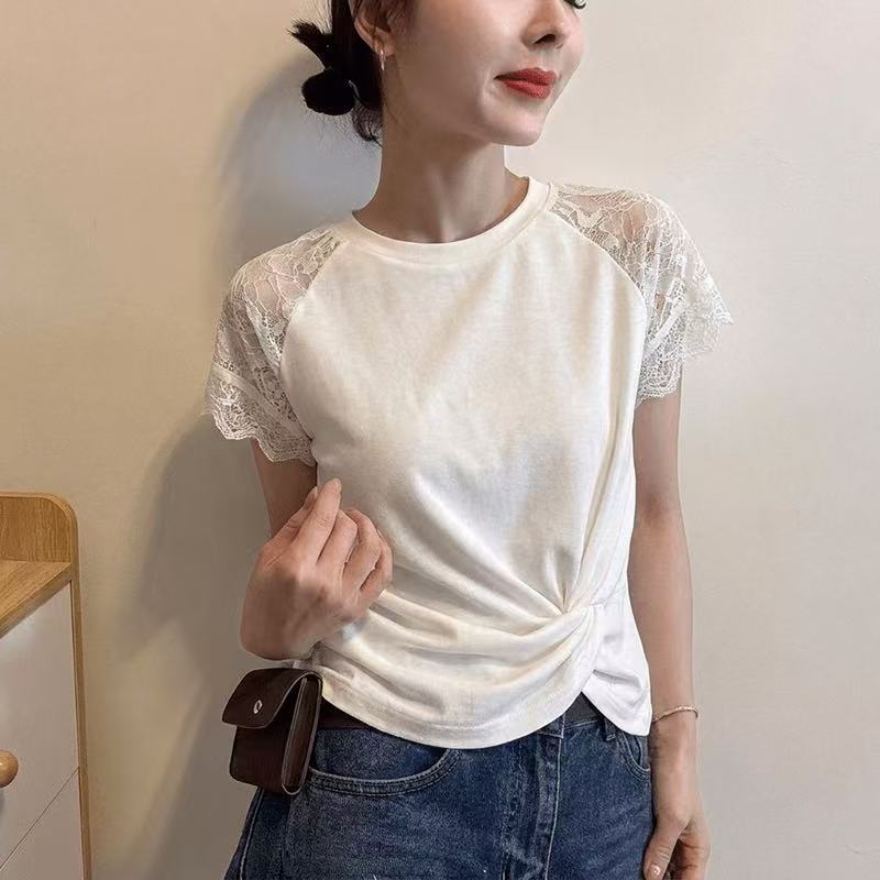 蕾丝拼接短袖T恤女夏新款温柔修身显瘦休闲百搭洋气独特上衣