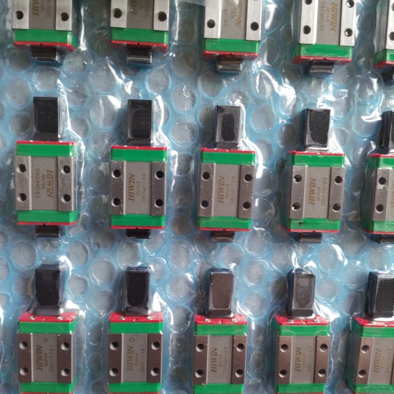 热卖品牌直线导轨滑块滑轨上银MGN15C1R110Z0CM全新原装 货品保真