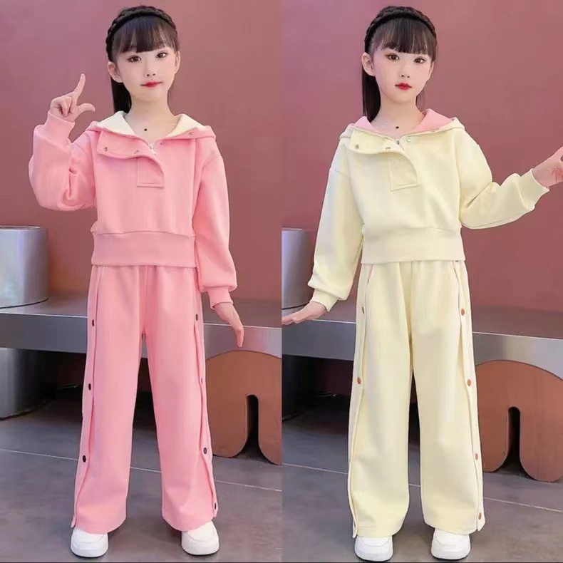 品牌专柜中大童网红连帽卫衣潮