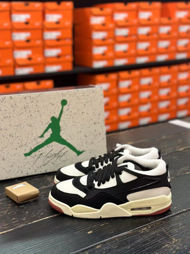 耐克AIR JORDAN 4 RM 面包AJ4 可视气垫复古篮球鞋FQ7939-100