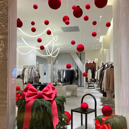 圣诞节到了，店铺也要换新装！