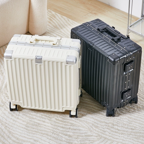 Универсальный чемодан, 20 дюймов