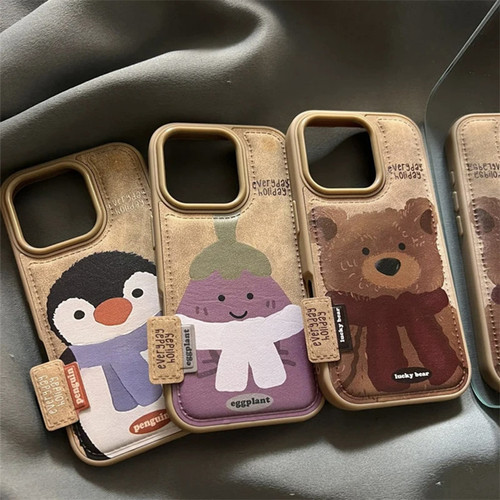 秋冬卡通企鹅茄子适用iPhone15promax手机壳苹果17新款16ProMax秋冬14pro硅胶12防摔全包13pro女情侣保护套皮