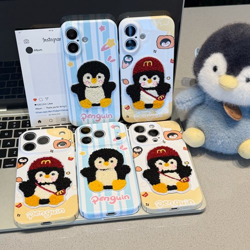 刺绣麦门企鹅贴件适用苹果18手机壳iPhone17/16新款华为PURA90情侣NOVA15秋冬MATE80PRO可爱S30小米17RENO14