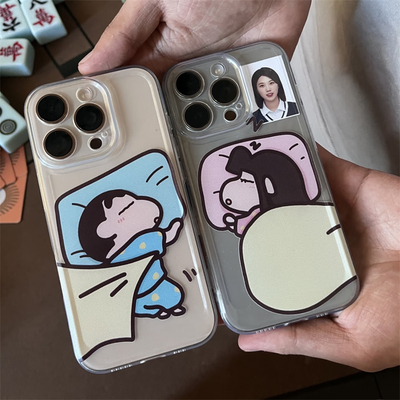 蜡笔小新情侣手机壳适用苹果17华为mate60情侣款iPhone16promax扯被子vivo14小新OPPO小米15妮妮13小众12一对