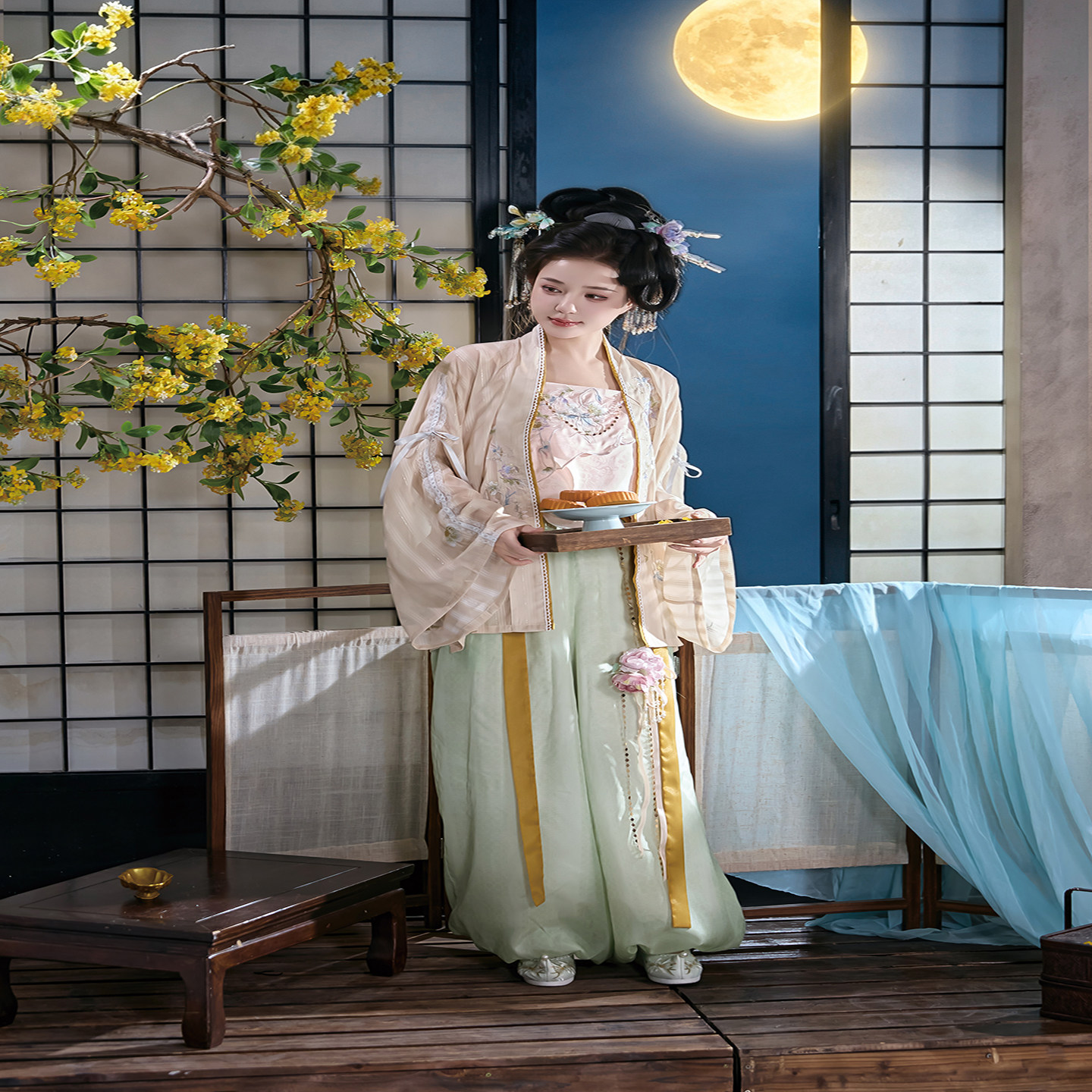 月娥裳草木系宋制汉服三件套秋