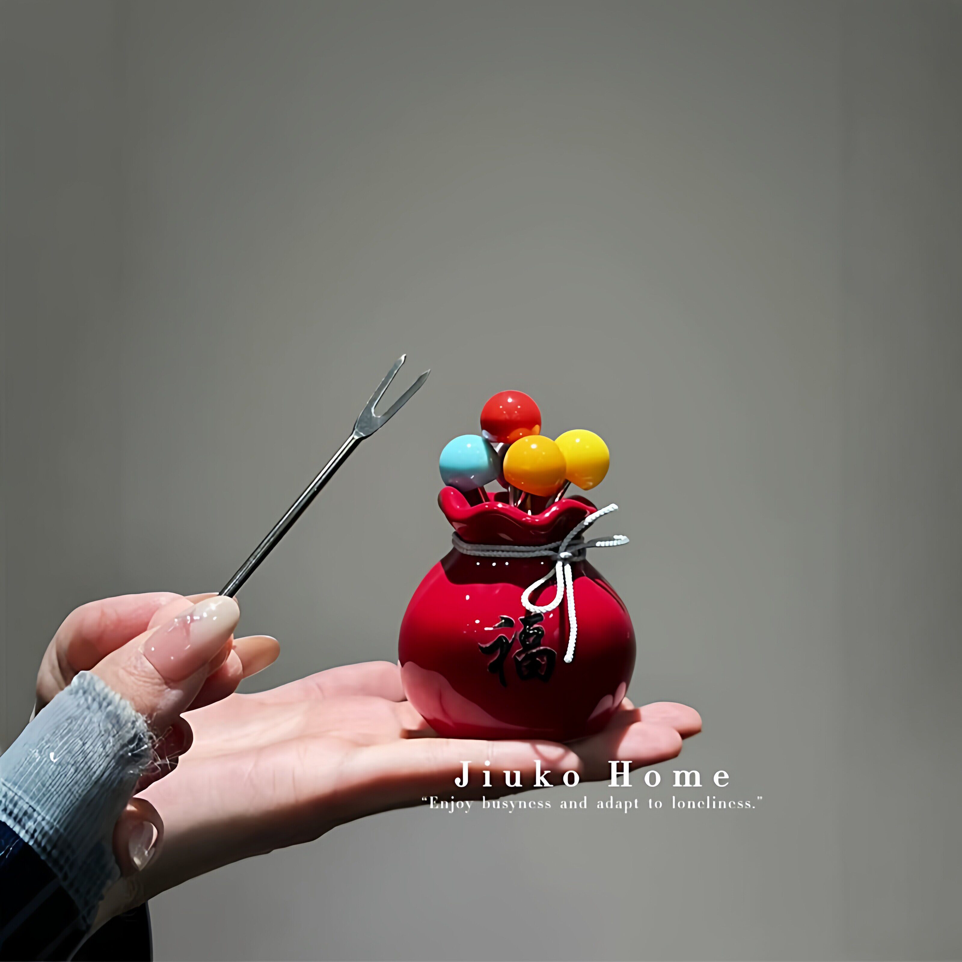 福袋水果叉收纳罐2026新款马年客厅桌面装饰摆件陶瓷甜品叉收纳盒