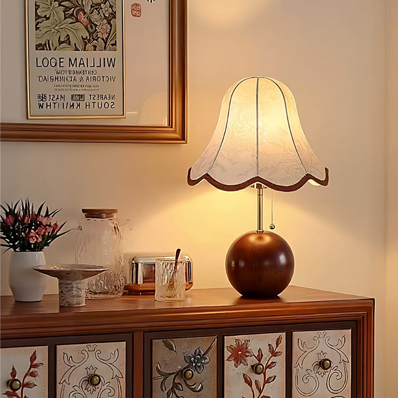 法式中古风实木台灯布艺灯罩书房卧室床头灯复古装饰台灯