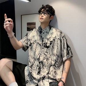 C215 港风夏季冰丝垂感斑马纹碎花短袖衬衫男潮宽松帅气休闲衬衣图片