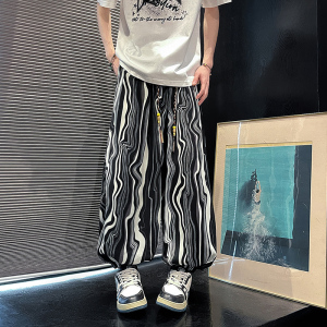 K63 风条纹印花灯笼裤男装宽松休闲裤冰丝垂感阔腿裤 P50图片