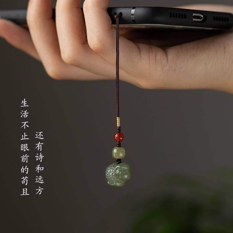 天然和田玉生肖羊手机挂