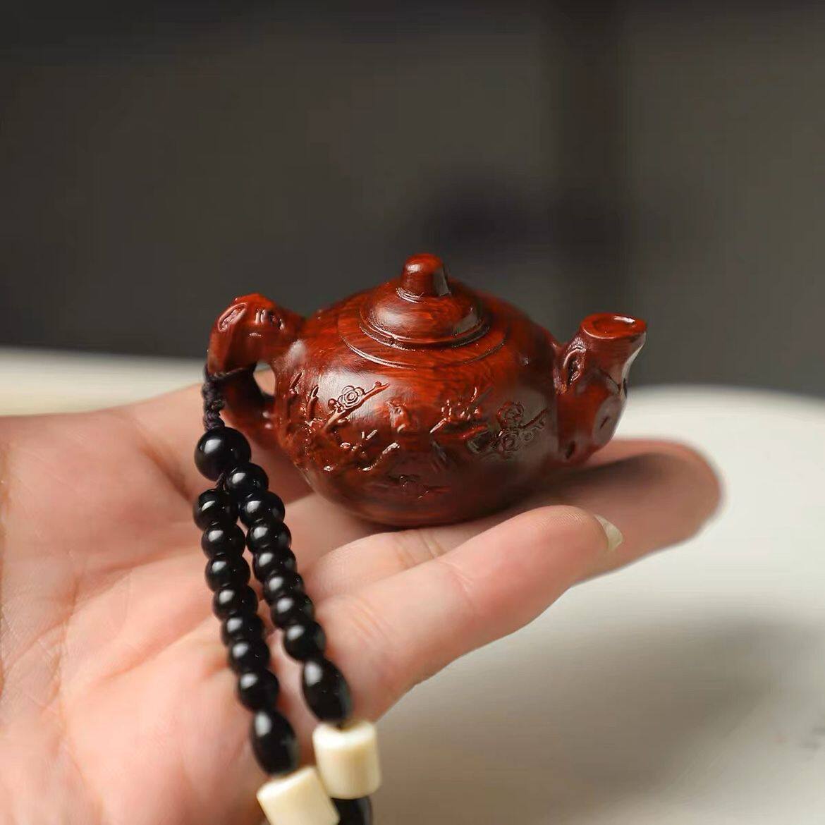 正宗小叶紫檀把把壶胡麻