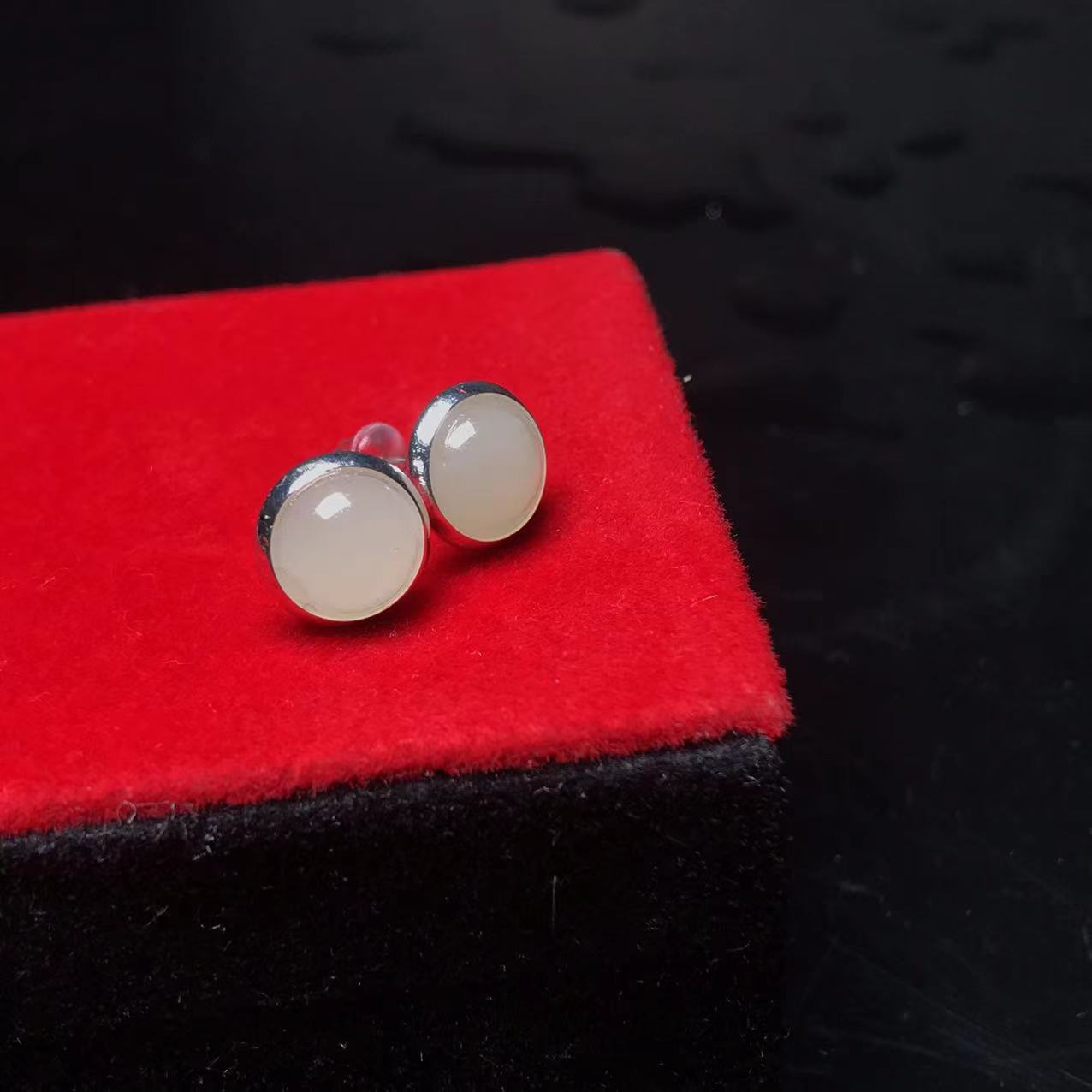 和田玉晴水耳钉 银镶玉饰品带证书 银镶玉耳钉 耳钉925银 耳钉玉