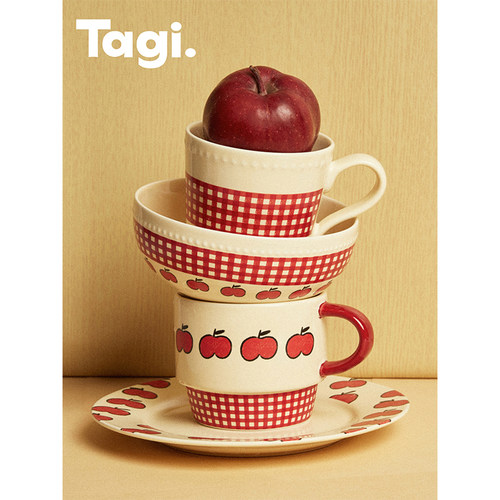 Tagi.新年陶瓷碗盘餐具