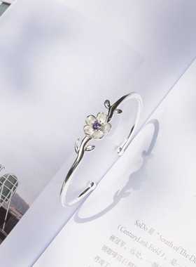 白铜花朵粉紫钻项链戒指手镯女耳钉配套韩版个性设计厂家