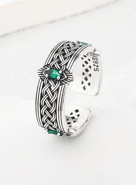 新款国风原创设计绿宝石戒指交叉镂空条纹暗黑男士复古花纹指环