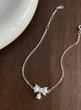 2025新品日韩蝴蝶结铃兰花手链女甜美森系花朵简约小众设计手饰潮