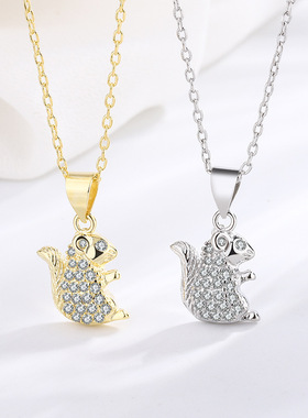 新品韩版卡通可爱松鼠镶钻项链女森系时尚吊坠配饰甜美气质项饰品