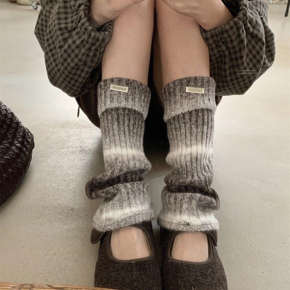 秋冬厚保暖羊毛堆堆袜y2k腿套女 针织毛线咖色渐变金属标翻口