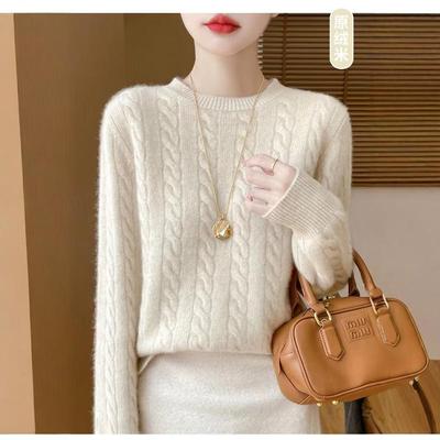 加厚纯羊毛软糯毛衣女圆领麻花秋冬高级感内搭宽松针织打底衫