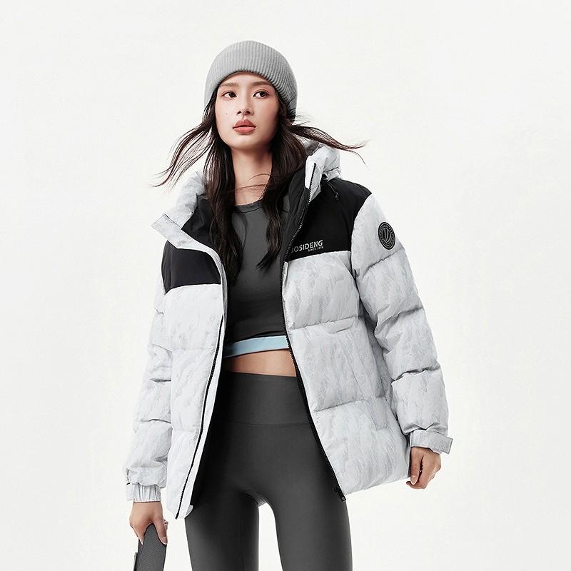 波司登25新款羽绒服女男情侣时尚运动百搭加厚保暖立领连帽面包服