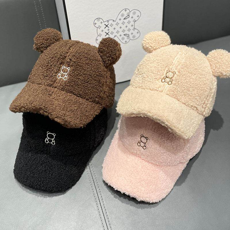 日系刺绣可爱小熊耳朵棒球帽子女秋冬季网红羊羔绒保暖百搭鸭舌帽