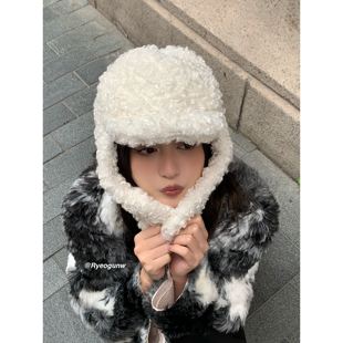 冬季新款羊羔绒雷锋帽男女情侣简约百搭韩版出游户外保暖护耳帽子
