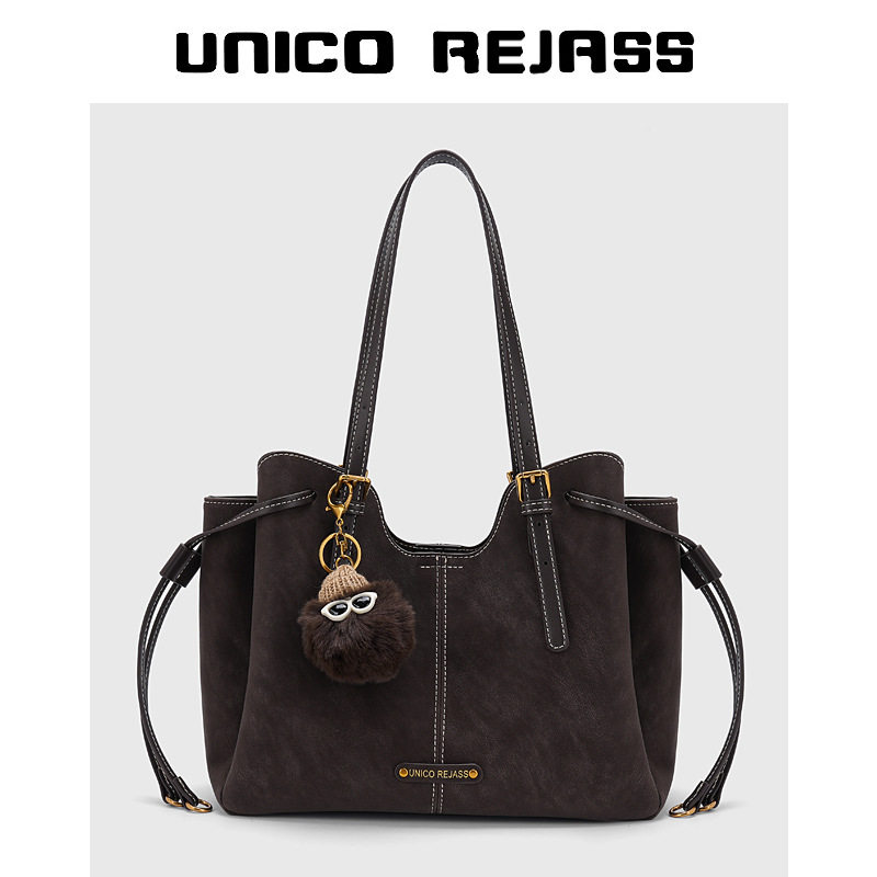 复古感托特包包女新款手提时尚三层大容量一包三用腋下单肩斜跨包