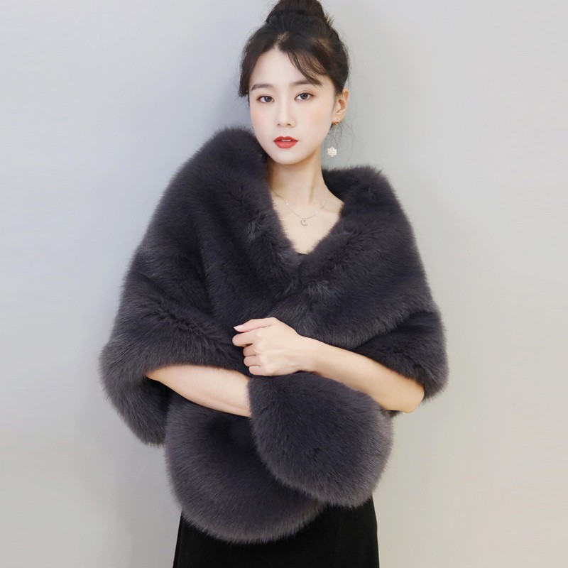 皮草披肩秋冬季百搭斗篷礼服婚纱时尚外搭春秋女新娘披风仿狐狸毛