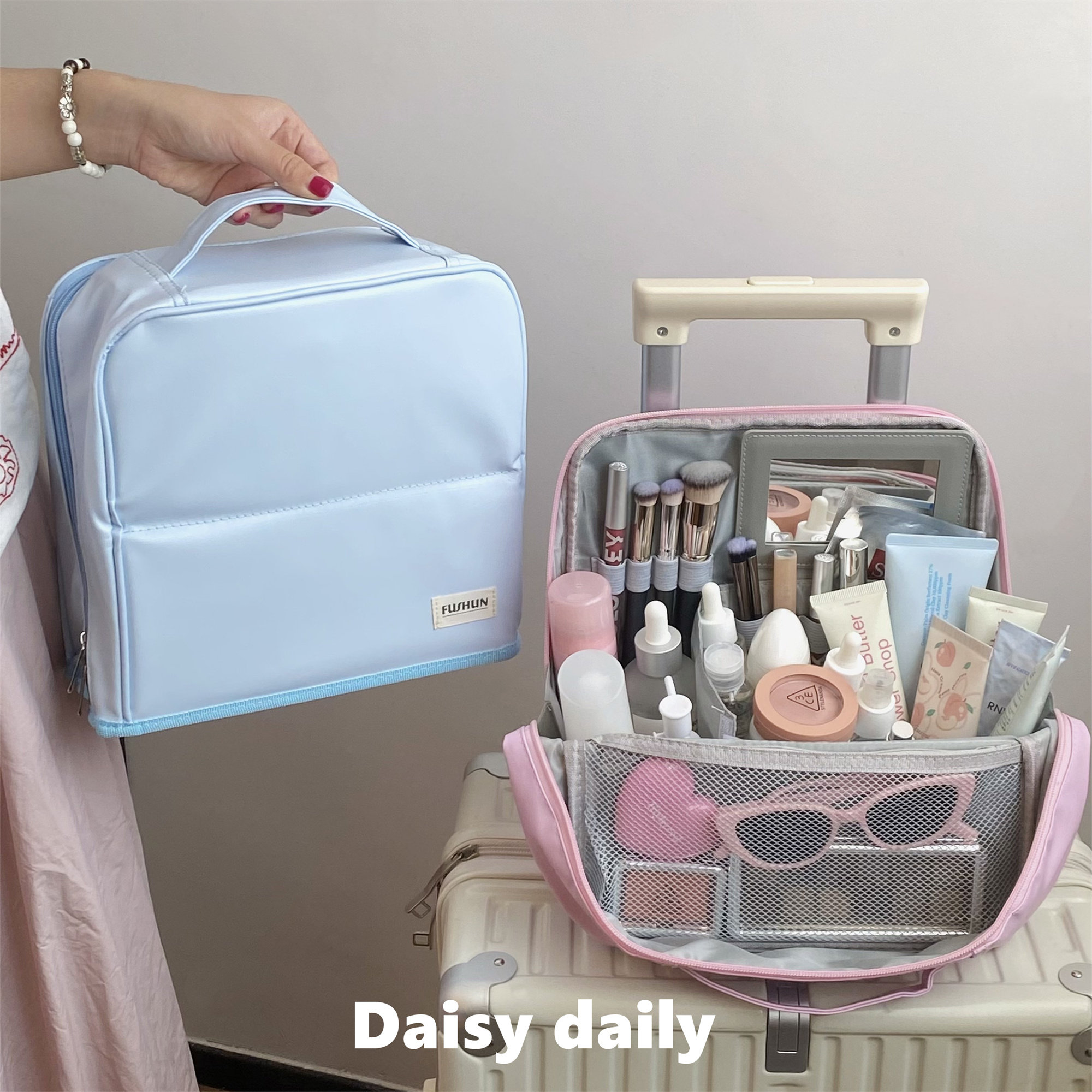 带镜子可立式化妆包女大容量便携式可挂行李箱旅行手提分区收纳包