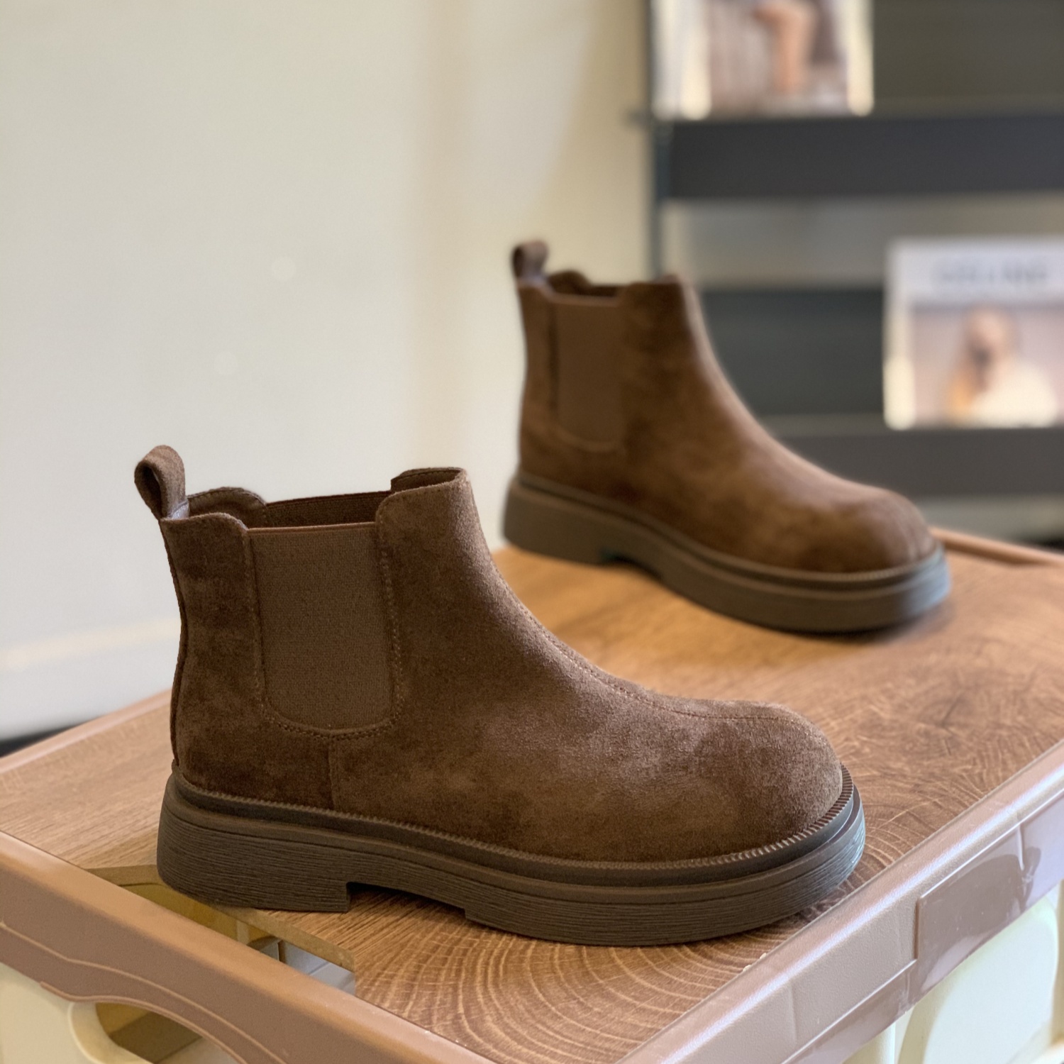 松紧口一脚蹬复古丑萌厚底短靴