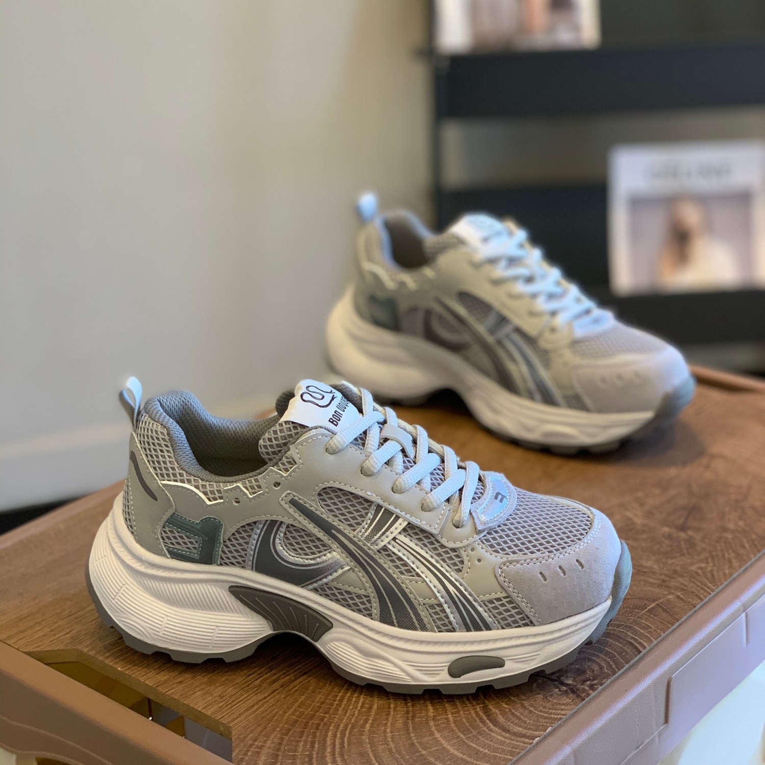 时尚拼接显脚小休闲学院风老爹鞋