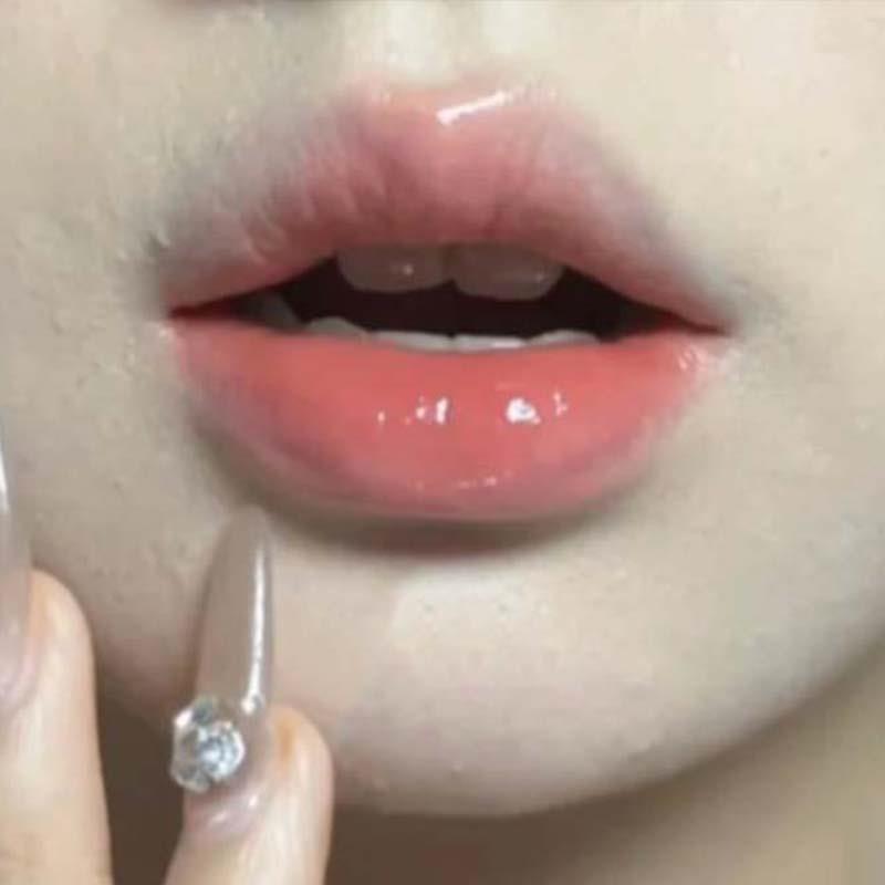 护唇小灯泡！成膜唇蜜唇部精华蜜小灯泡唇釉不易沾杯滋润女口红
