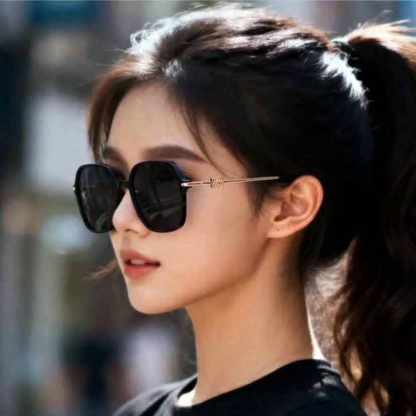 大牌同款时尚方框太阳镜女潮防紫外线大框显脸小开车偏光墨镜黑色