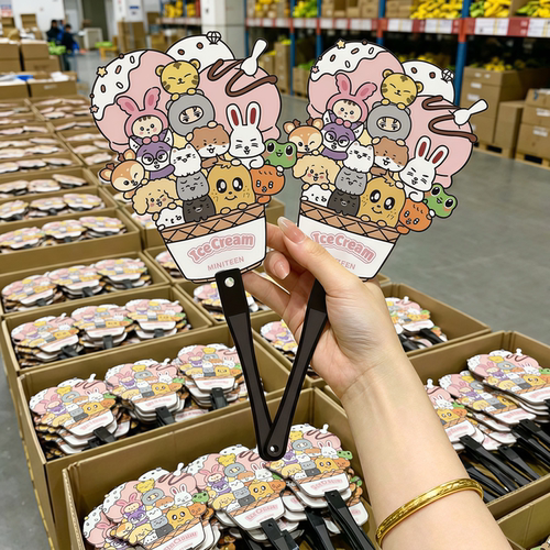伸手要！演唱会打卡对错扇子