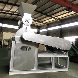 生物质秸秆发酵有机肥粉碎机 半湿中药渣打粉机 牛羊粪污泥破碎机