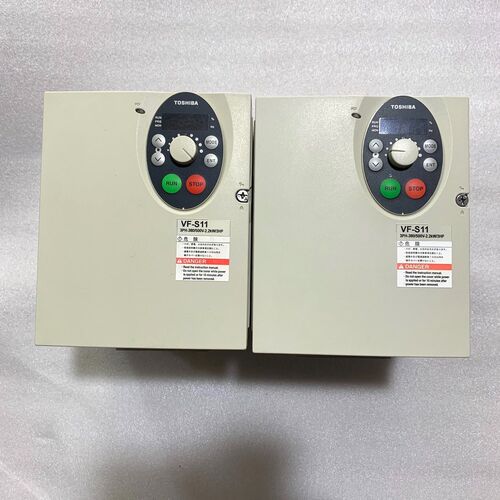 VFS11-4022PL-WN东芝变频器2.2KW成色