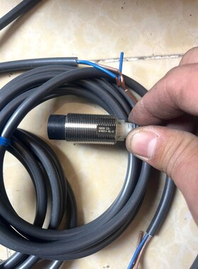 接近开关E2G-M18KN14-WS-D1接近 议价