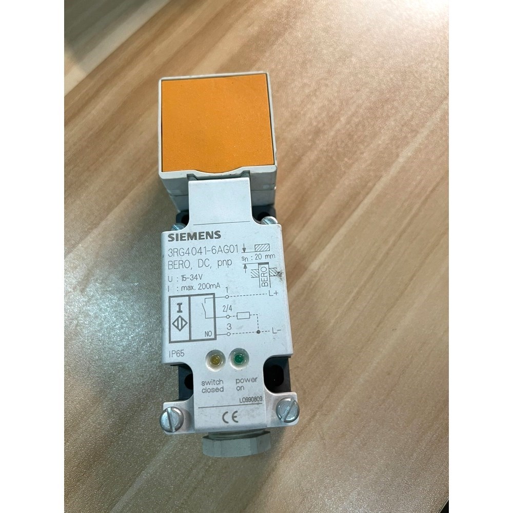 接近开关 3RG4041-6AG01未用议价