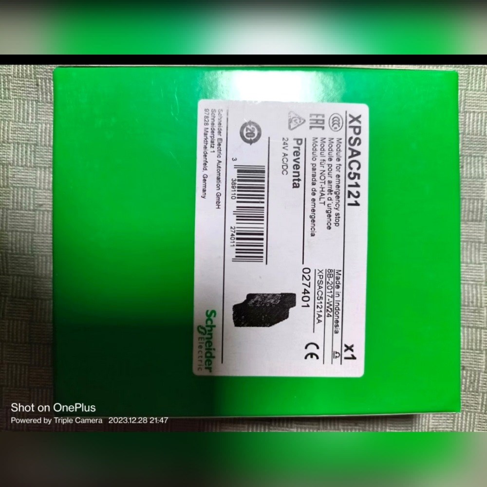 施耐德安全继电器 XPSAC5121原装现货标价. 议价