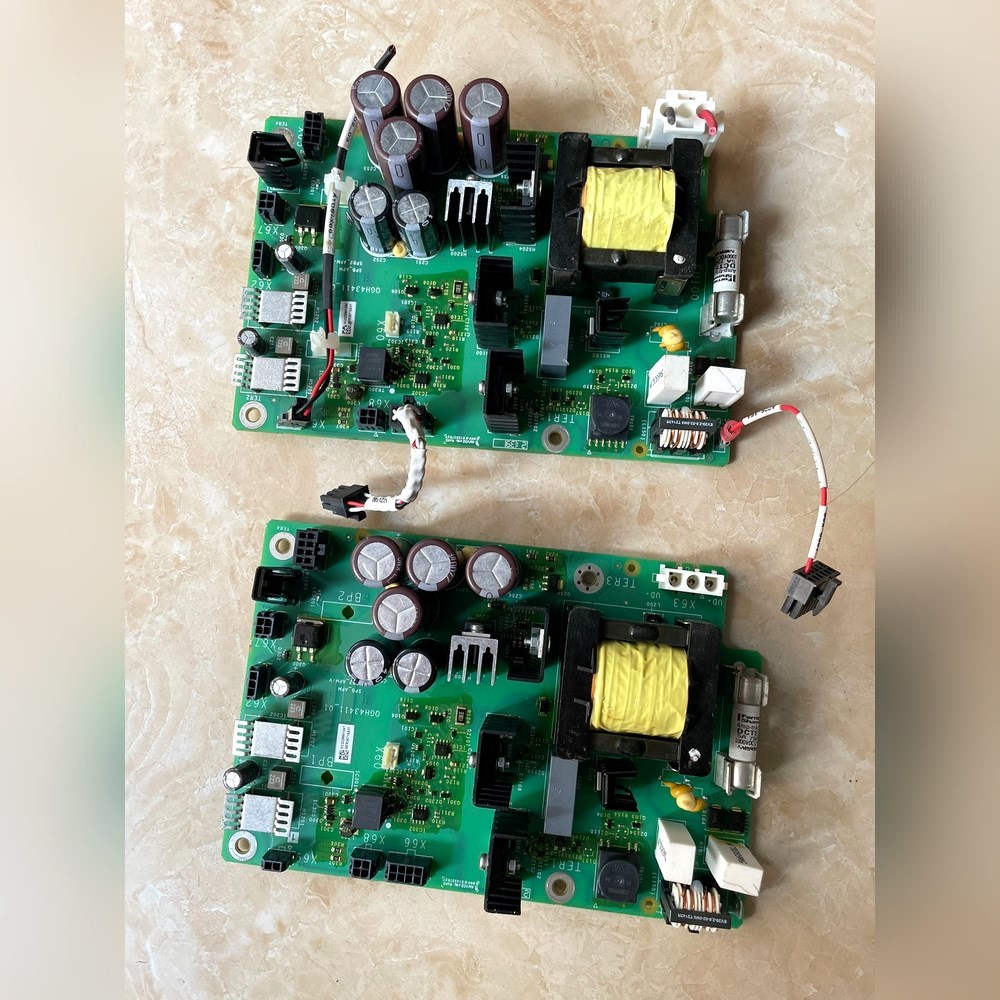 施耐德驱动板MFR36716A01QGH43411_01 议价