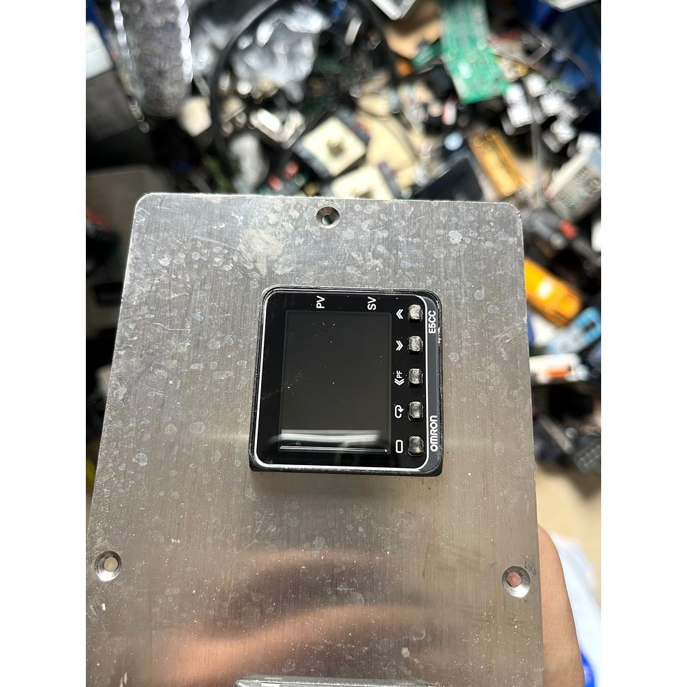 温控器E5CC-RX2ASM-802成色新新正 议价