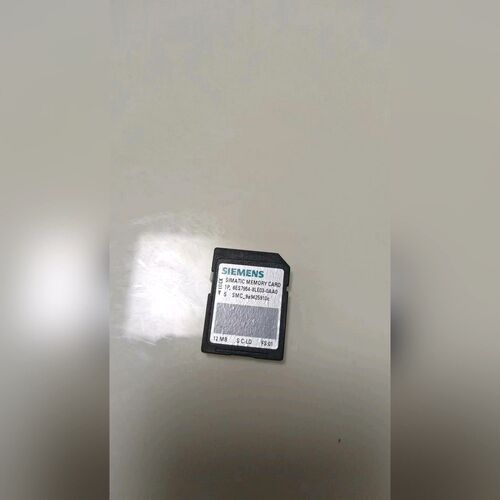 储存卡954-8LE03-0AA0实物拍摄成色还行