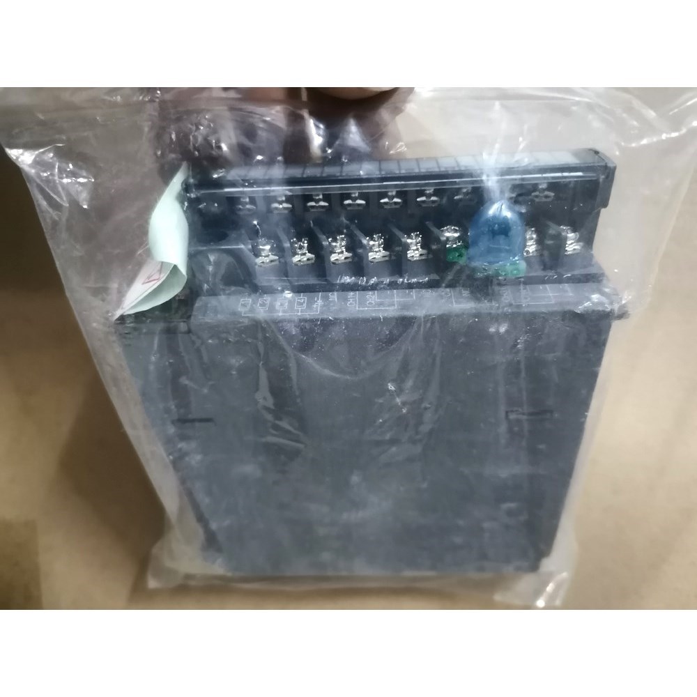 三菱PLC模块Q64TCTT原装袋子没拆封没包 议价