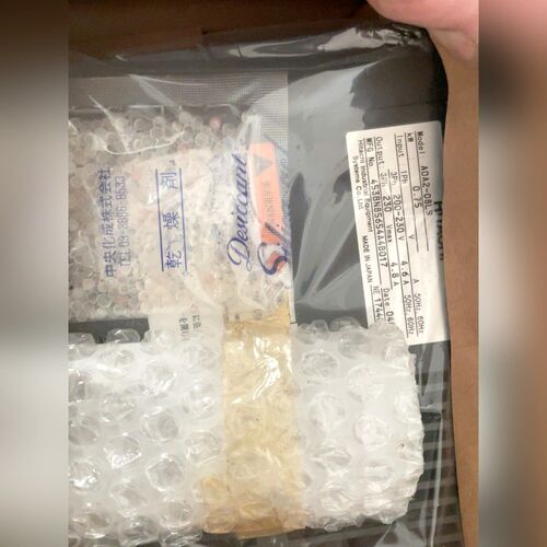 日立驱动器ADA2-08LS 新的盒子很差 收到可当场验收 议价