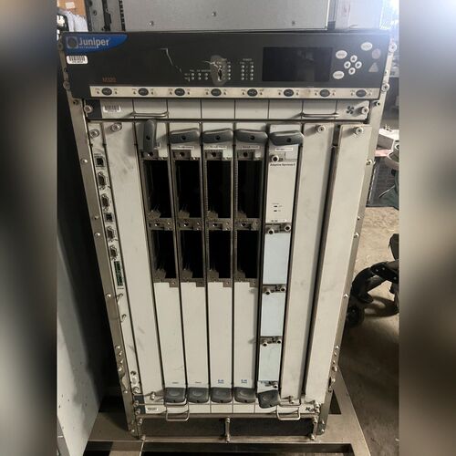 Juniper M320路由器 配置如图议价 议价