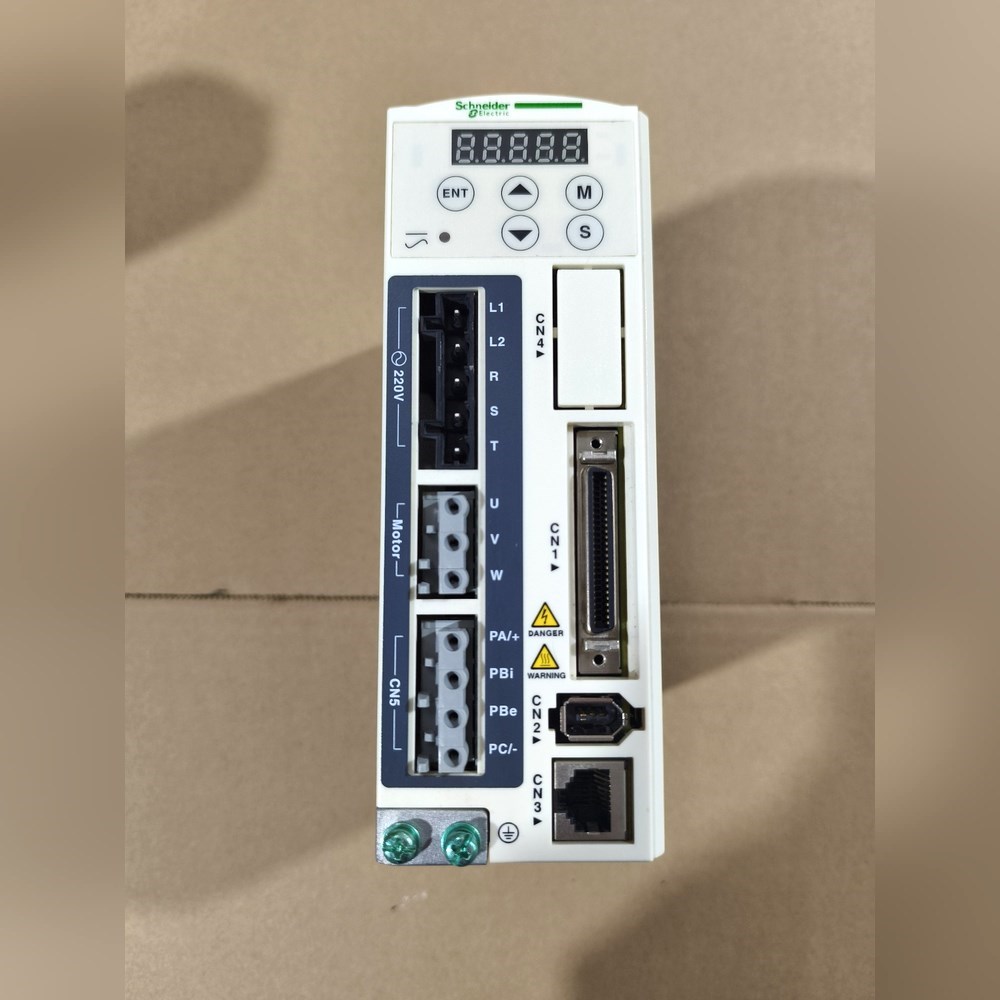 施耐德驱动器LXM23DU01M3X功能包好成色 议价