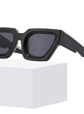 朋克时尚风墨镜女太阳镜2024男士太阳眼镜高级感钓鱼开车防紫外线