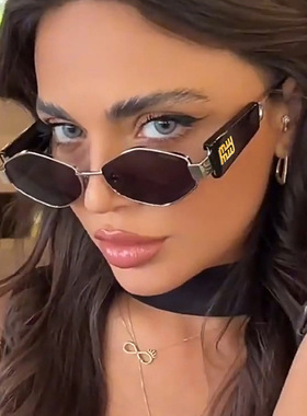 菱形MIU家墨镜太阳镜欧美新潮2024款太阳眼镜ins网红街拍防晒眼镜