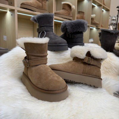 河南桑坡冬季新款小骑士桑坡雪地靴女中筒羊皮毛一体保暖加厚棉鞋